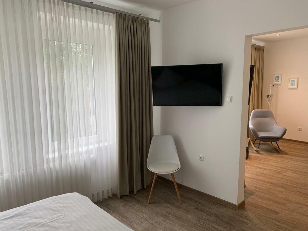 Hotel Und Apartment Garni Eurode Live Herzogenrath Extérieur photo